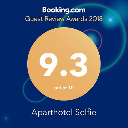 Aparthotel Selfie Batumi Eksteriør bilde